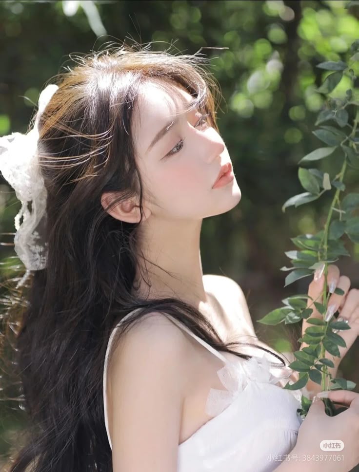 Những Cô Bạn Gái Chí Mạng Của Hắn